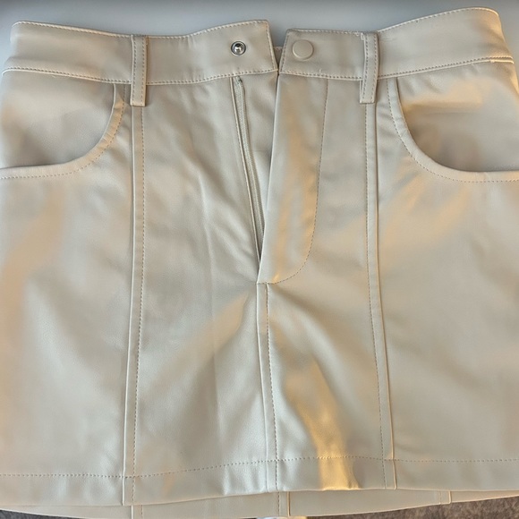 pacsun cream leather mini skirt - Picture 1 of 5